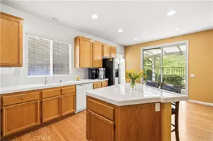 28637 Placerview Trail, Saugus, CA 91390 - Photo 16