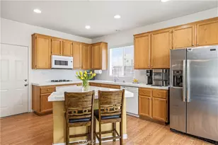 28637 Placerview Trail, Saugus, CA 91390 - Photo 20