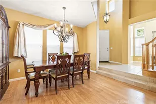 28637 Placerview Trail, Saugus, CA 91390 - Photo 6