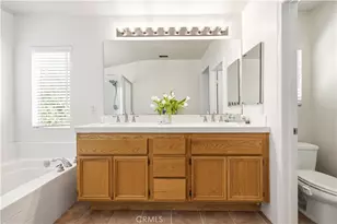 28637 Placerview Trail, Saugus, CA 91390 - Photo 36