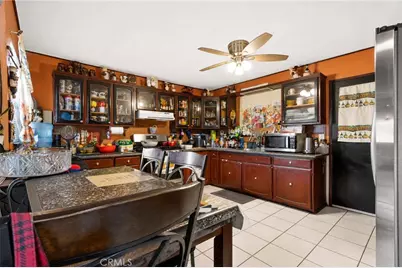 10827 Milano, Norwalk, CA 90650 - Photo 6