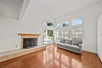 22647 Margarita Drive, Woodland Hills, CA 91364 - Photo 22