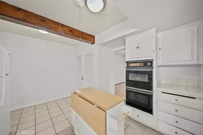 22647 Margarita Drive, Woodland Hills, CA 91364 - Photo 18
