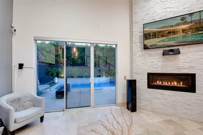 7330 De Soto, Canoga Park, CA 91303 - Photo 8