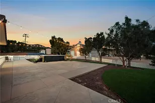 33322 Deerglen Ln, Agua Dulce, CA 91390 - Photo 4