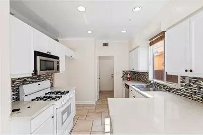 227 Galante Way, Oxnard, CA 93036 - Photo 10