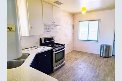 951 W Princeton, Ontario, CA 91762 - Photo 10