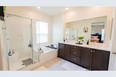 22740 Harmony, Saugus, CA 91350 - Photo 4