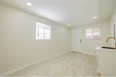 5256 W Avenue L, Lancaster, CA 93536 - Photo 16