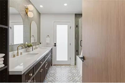 6052 Maury Avenue, Woodland Hills, CA 91367 - Photo 38