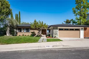 6052 Maury Ave, Woodland Hills, CA 91367 - Photo 2