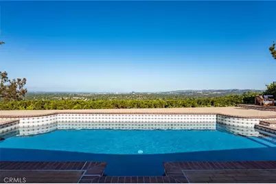 6052 Maury Avenue, Woodland Hills, CA 91367 - Photo 44