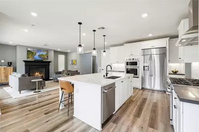 30012 Chestnut Lane, Castaic, CA 91384 - Photo 6