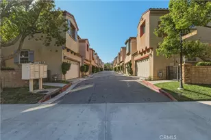 13307 Frederick, Sylmar, CA 91342 - Photo 4