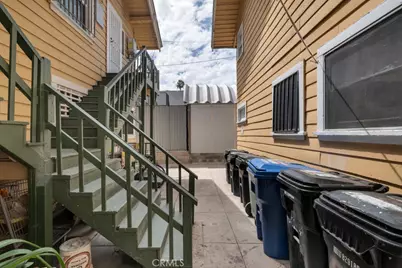 2113 Venice, Los Angeles, CA 90006 - Photo 6