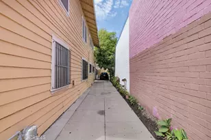 2113 Venice, Los Angeles, CA 90006 - Photo 4