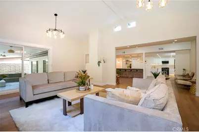 12727 Daryl Avenue, Granada Hills, CA 91344 - Photo 10