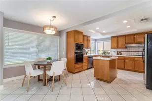 29033 Shadow Valley Ln, Saugus, CA 91390 - Photo 22