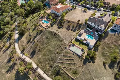 22451 S Summit Ridge Circle, Chatsworth, CA 91311 - Photo 16