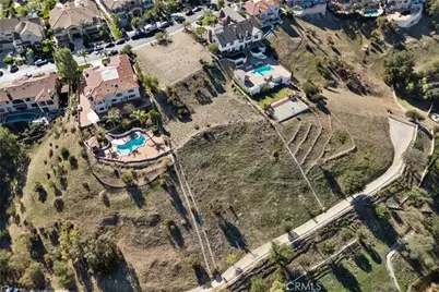22451 S Summit Ridge Circle, Chatsworth, CA 91311 - Photo 14