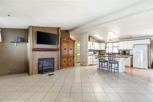 13691 Gavina Ave, Sylmar, CA 91342 - Photo 10