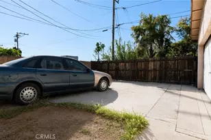 129 N Hagar, San Fernando, CA 91340 - Photo 20