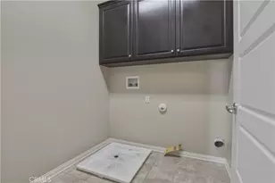 20292 Paseo Almendra, Porter Ranch, CA 91326 - Photo 36
