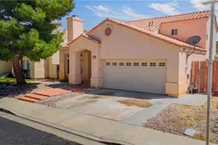 2148 Scott Ave, Palmdale, CA 93550 - Photo 2