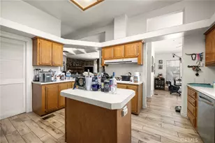35675 Peppertree, Agua Dulce, CA 91390 - Photo 32