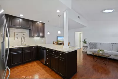 19348 Avenue Of The Oaks, Newhall, CA 91321 - Photo 4