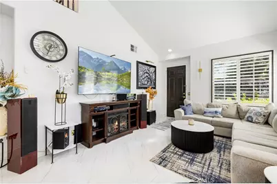 23233 Sageview Court, Valencia, CA 91354 - Photo 4