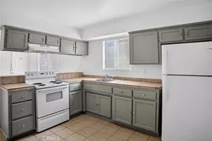 1300 Flower, Bakersfield, CA 93305 - Photo 8