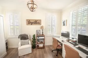 27042 Edgewater Ln, Valencia, CA 91355 - Photo 14