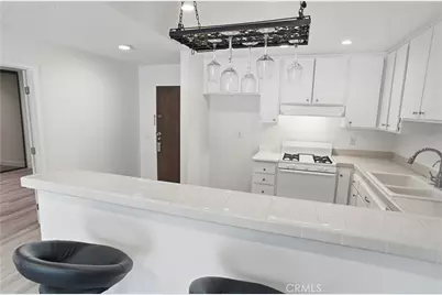 330 N Jackson #116, Glendale, CA 91206 - Photo 4