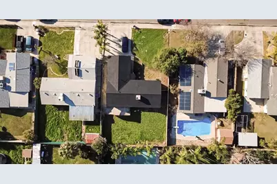 4600 Lantados, Bakersfield, CA 93307 - Photo 6