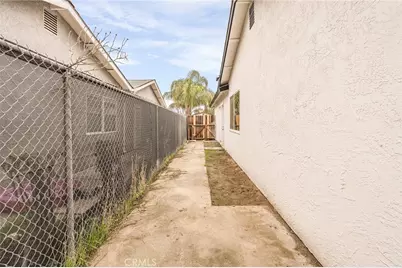 4600 Lantados, Bakersfield, CA 93307 - Photo 28