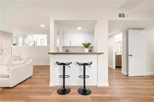 24103 Clearbank Ln, Newhall, CA 91321 - Photo 32