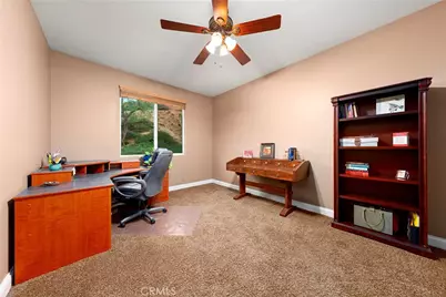29161 Harmony Way, Saugus, CA 91390 - Photo 34