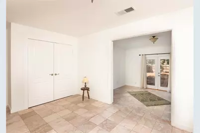 10416 Clybourn Avenue, Shadow Hills, CA 91040 - Photo 22