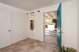 10416 Clybourn Ave, Shadow Hills, CA 91040 - Photo 14