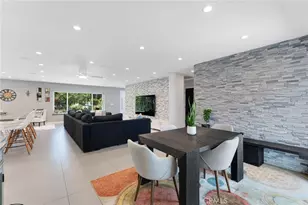 23051 Burbank Blvd, Woodland Hills, CA 91367 - Photo 14
