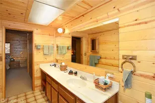 15808 Zurich Way, Pine Mountain Club, CA 93222 - Photo 12