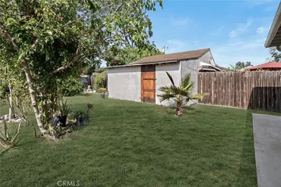 11351 Bessemer Street, North Hollywood, CA 91606 - Photo 24