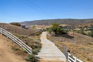 8630 Penhaven, Leona Valley, CA 93551 - Photo 12