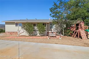 8630 Penhaven, Leona Valley, CA 93551 - Photo 2