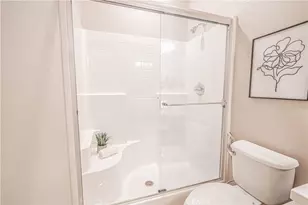 26954 Cherry Willow Dr, Canyon Country, CA 91387 - Photo 12