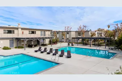 22131 N Oxnard Street #A, Woodland Hills, CA 91367 - Photo 22