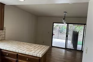 22518 Avenue San Luis, Woodland Hills, CA 91364 - Photo 10