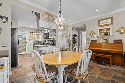 24029 Arroyo Park Drive #7, Valencia, CA 91355 - Photo 8