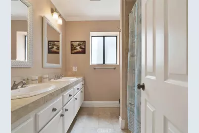 796 N Valley, Westlake Village, CA 91362 - Photo 30